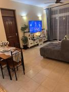 Mollys 1br luxury apartment next to pride inn