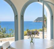 Top Lacona