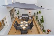 appartement en face de la mer avec terrasse