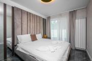 Luxury Living Designer 2BD Apartment