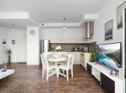 Urban Chic - Great Location - One Bedroom Apartment - Kolejowa