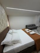 Top Naples