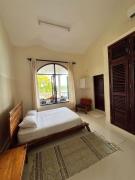 Kens 1 bedroom Creek View Apartment