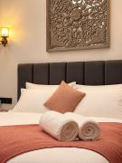 Niro Stays - Cozy Vibes Medanta Medicity
