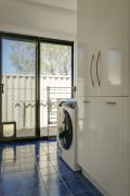 Top Broadwater Top Broadwater