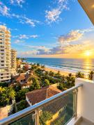 Beach front Apartment Blue Ocean Mount Lavinia