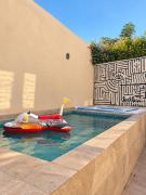 Maison de ville avec piscine privée