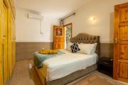 2-bedroom villa, private pool, not overlooked