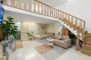 Cozy Double-bed Loft-apartment, Hanoi Train Station