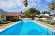 Charming house in Buenavista del Norte with shared pool