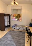 Private Room with Desk & Fast Wi-Fi