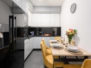 Central Apartment with Terrace
