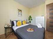 Apartment near Westfield Arkadia