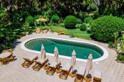 Casa da Fortuna Luxury 5 Bedroom Villa with Pool and Garden 8-minute walk to the beach