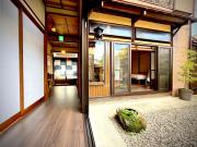 Top Hida