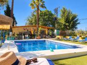 Casa para Grupos en Lucena Piscina Privada y Barbacoa 14 personas