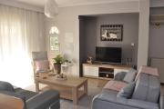 Kalamaria Sunny Home