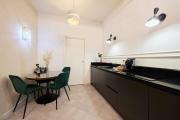 Top Naples