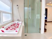 Top Kamala Beach