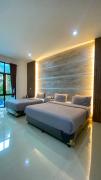 Louise Hotel Cianjur Louise Hotel Cianjur