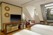 Hotel Verte, Warsaw, Autograph Collection