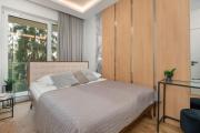 Comfortable Apartment with Air Conditioning and Parking by Noclegi Renters