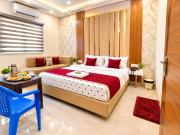 Near Shree Mahakal Temple Hotel Shivmahima AP Homestay - Fully Aircondition Rooms - free wifi - BEST FAMILY HOTEL IN UJJAIN
