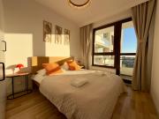 Odra Tower Skyline & Parking Apartment by BookingHost
