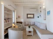 Top Aspro Chorio Paros