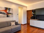 Nox Romana Apartments - Vatican - Modern Apt with Cozy Balcony