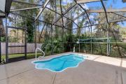 Comfortable Pool Home With Private Outdoor Space