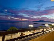 Top Chiavari