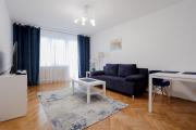 Gałczyńskiego City Standard Apartment by BookingHost