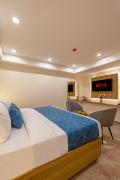 Hotel Aeroluxe Delhi