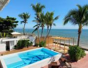 Beachfront 3 bedrooms 12ppl BBQ,Kitchen,Pool