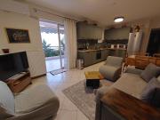Leos Sunny Apartment