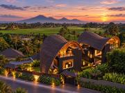 Sunset Palms Bamboo Luxury Villas Private Pool Volcano Rice Terrace Views