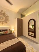 Top Noida