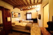 Savo Urban Suite, Vallelunga e Francigena