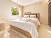 Experience Modernity Beachside & Parking