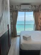 2 Bedroom 2 Bath side Seaview beachfront Pattaya floor 18th floor 66sqm