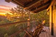 2BR Top-Floor Condo with Views & Resort Amenities