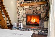 2BR Top-Floor Condo with Views & Resort Amenities