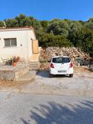 Klima Beach House Walk to Sea Easy Stay