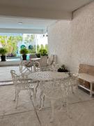 Top Acapulco