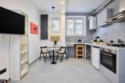 Vatican Charming Retreat by NDP rent