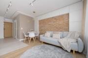 Bright Studio with Balcony by Heyrent
