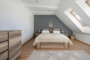 Dwupoziomowy Apartament Blisko Dworca by Heyrent