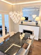 MONDRIAN Luxury Apartments Old Town