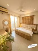Musafir Vrindavan, Peaceful Studio apartment, Near prem mandir, Free Parking